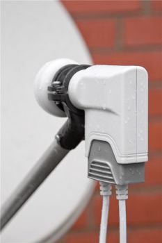 GOOBAY universal twin LNB για 2 συσκευές 67270, DVB-S2 - Image - Audio